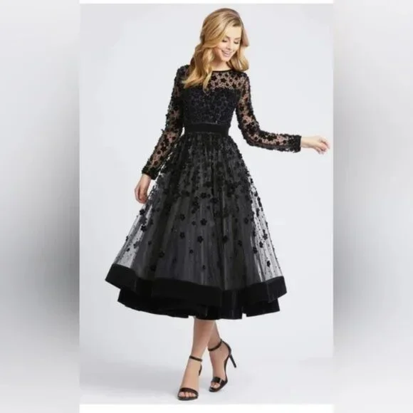 Mac Duggal Embelished Illusion 3D Floral Mesh/Velvet Black Dress Size 8 - Picture 2 of 4